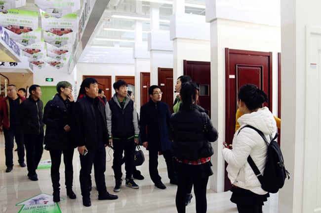 �P(p��n)�\�ЊW�R��I(y��)���޹�˾����F(tu��n)���^�����b�