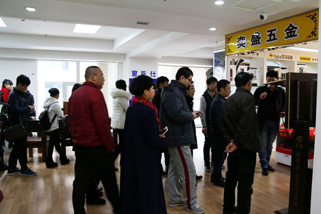 �P(p��n)�\�ЊW�R��I(y��)���޹�˾����F(tu��n)���^�����b�