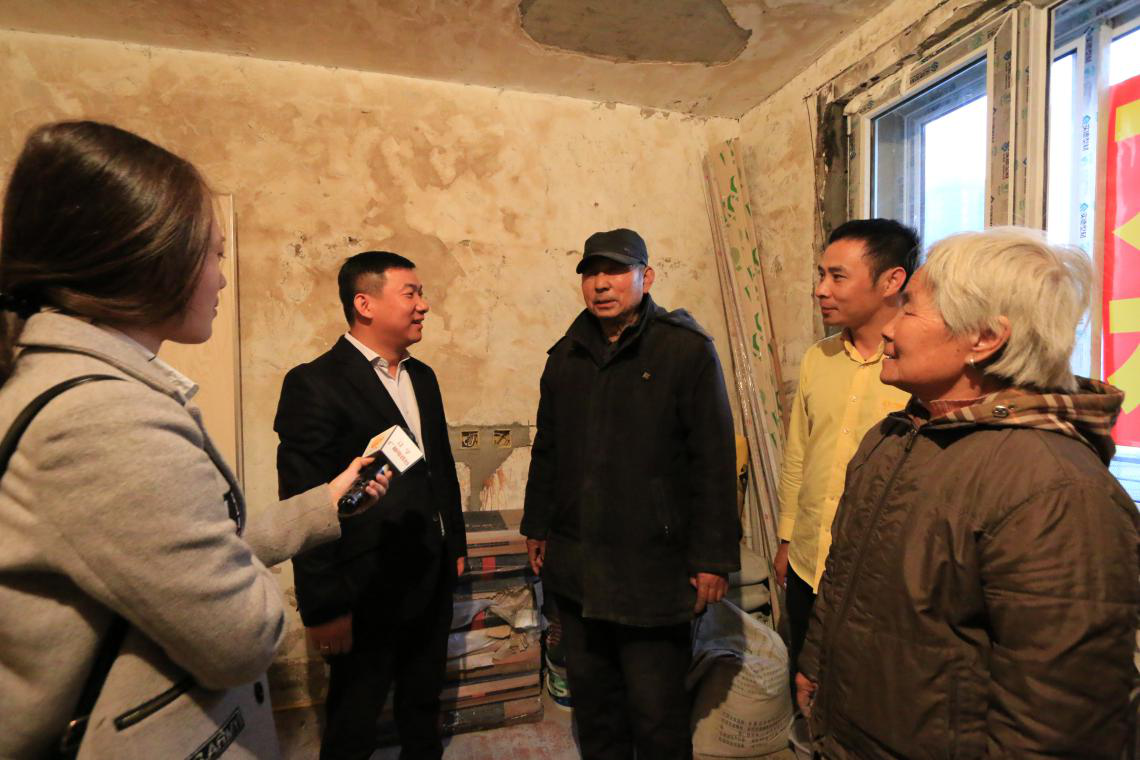 方林裝飾免費(fèi)為遭受火災(zāi)的袁大爺重筑新家