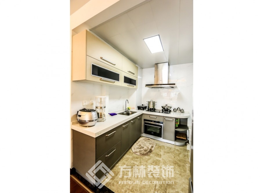 �A����䞳�b�ތ�������-�����b�